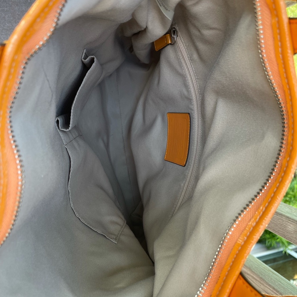 🧡Signature COACH hand bag - Picture 11 of 13